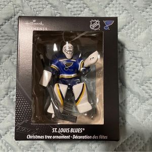 Hallmark St Louis Blues Goalie NHL Hockey Black Box Ornament New In Box